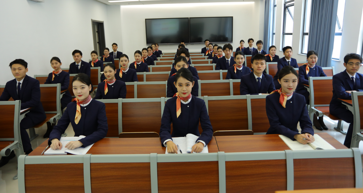 南京航空航天大学空乘专业